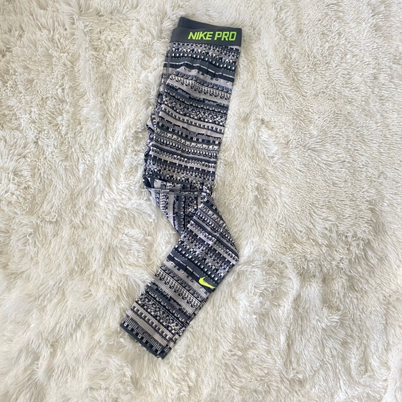 Nike Peo leggings - Picture 2 of 7